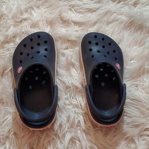 Boys crocs